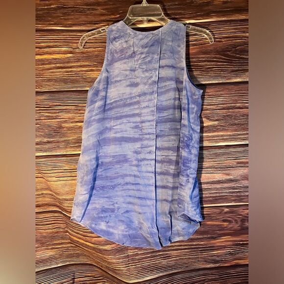 NWT Cynthia Rowley Sleeveless Silk Marble Swirl Shirt. Size x-Small. - Picture 4 of 6